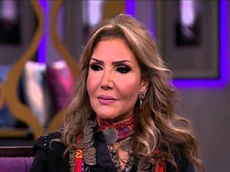 الفنانة نادية مصطفى