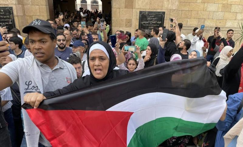 مظاهرة مؤيدة لـ فلسطين بعد صلاة الجمعة من مسجد الأزهر الشريف