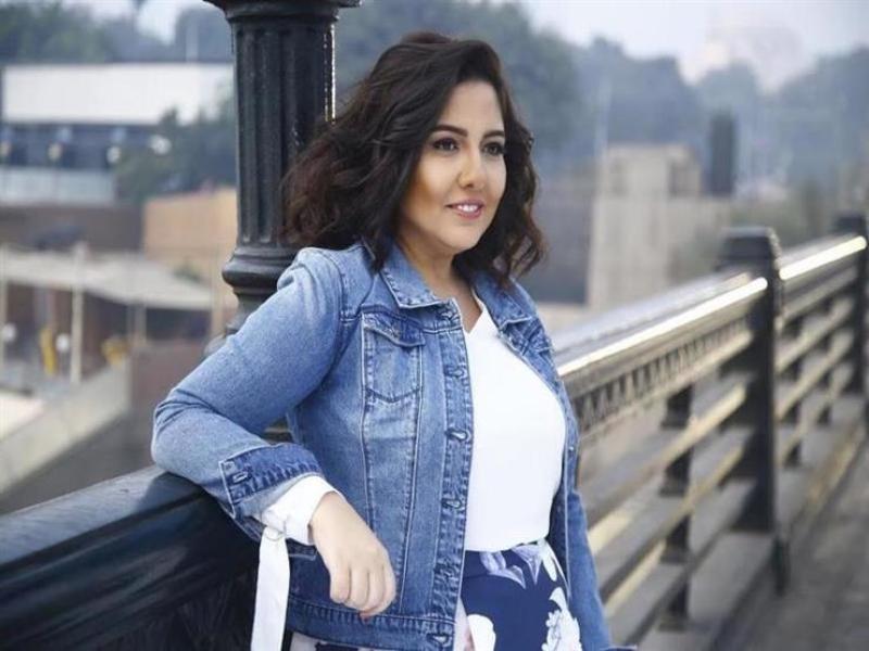 الفنانة مي كساب