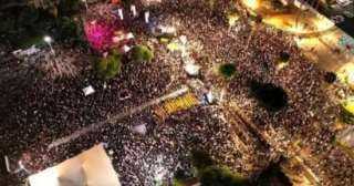 اشتباكات بين آلاف المتظاهرين والشرطة الإسرائيلية أمام مقر إقامة نتنياهو